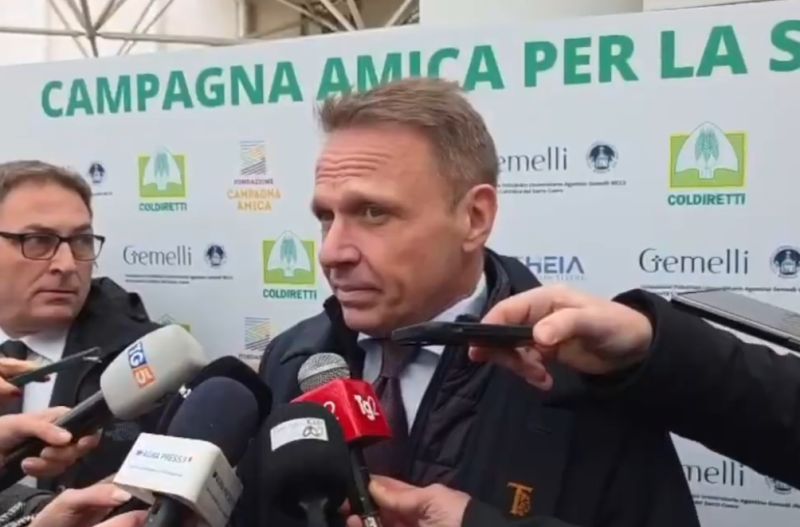 وزیر کشاورزی ایتالیا