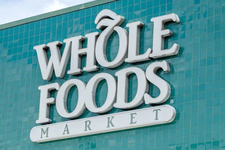 whole-foods-market-storefront-111825-3cd6c722362b4c45beae69e9bbf16adc_11zon