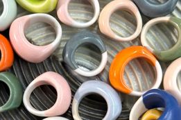 تخم مرغ‌ها سر از گِل در می‌آورند!/تلفیقی جذاب از هنر سفال‌گری و فناوری 