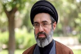 پیام نوروزی رهبر انقلاب به مناسبت آغاز سال ۱۴۰۵؛ سال «اقتصاد مقاومتی در سایه وحدت ملّی و امنیّت ملّی»